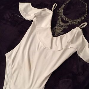 Off the shoulder bodysuit top / cold shoulder